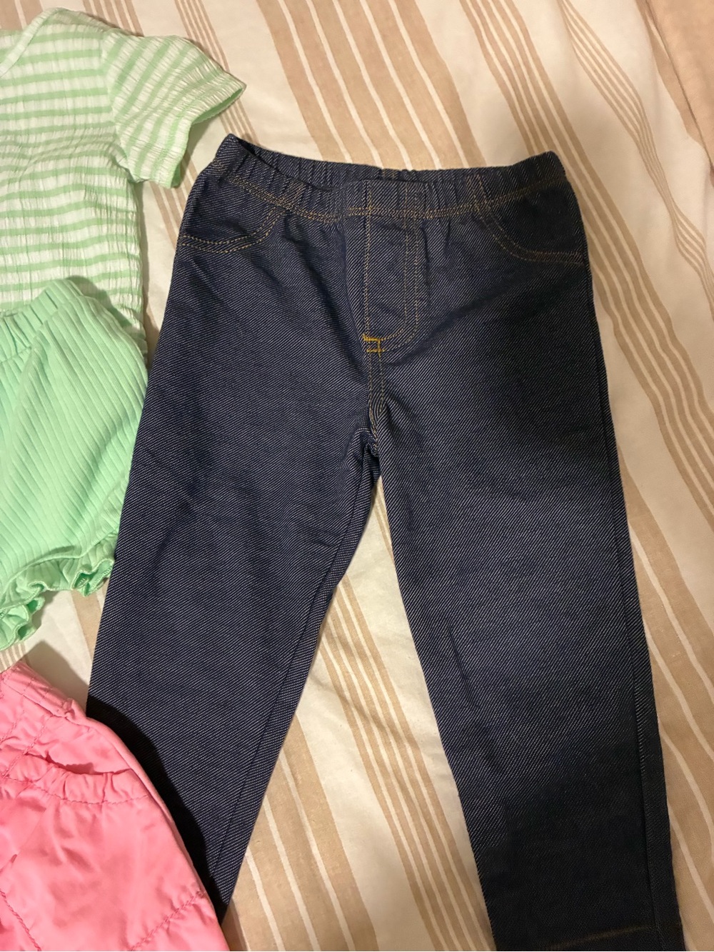 Lot of 18-24 month girls clothes - Picture 2 of 7